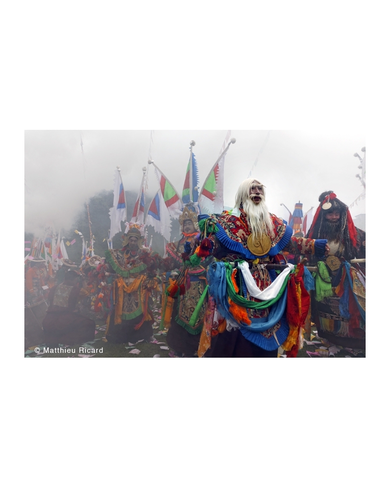 MR3754 Sacred dances