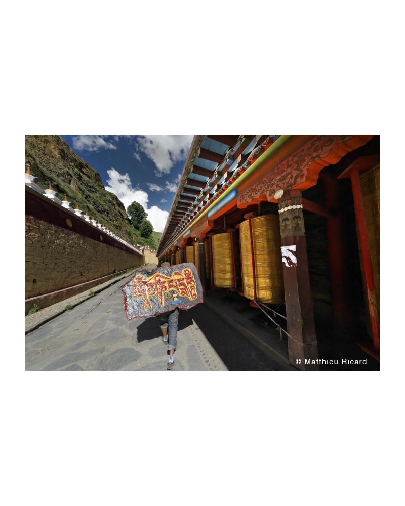 MR3820 Edifice of mantras and prayers