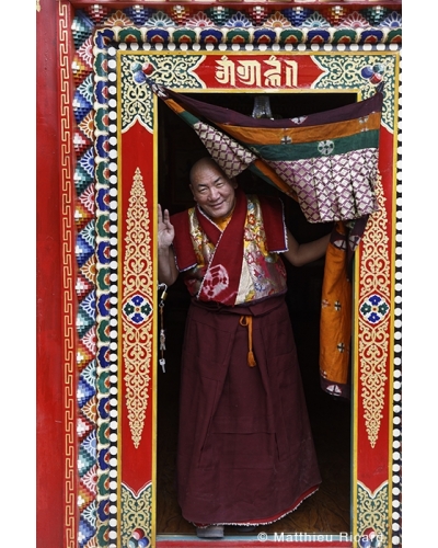 MR4604 Abbé du monsatère