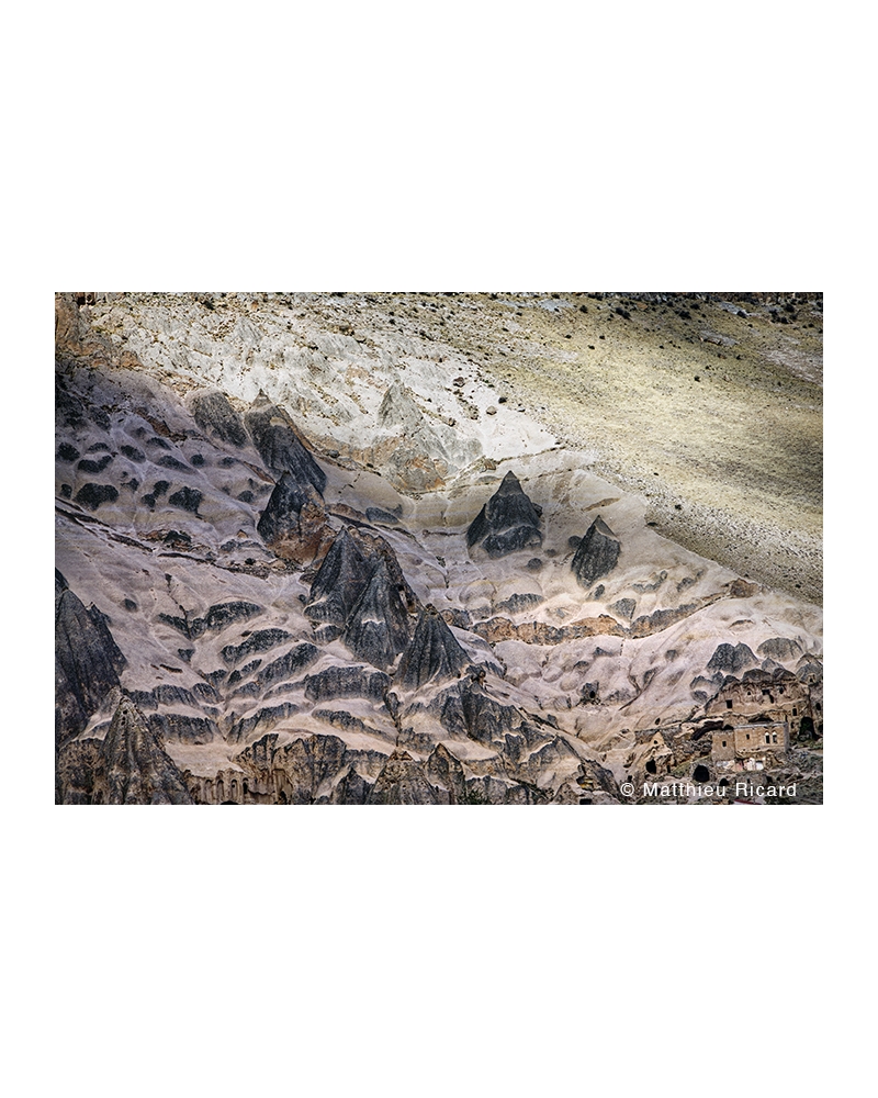 MR8886 Cheminées de fées