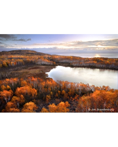 Day17 Raven lake with Lake Superior