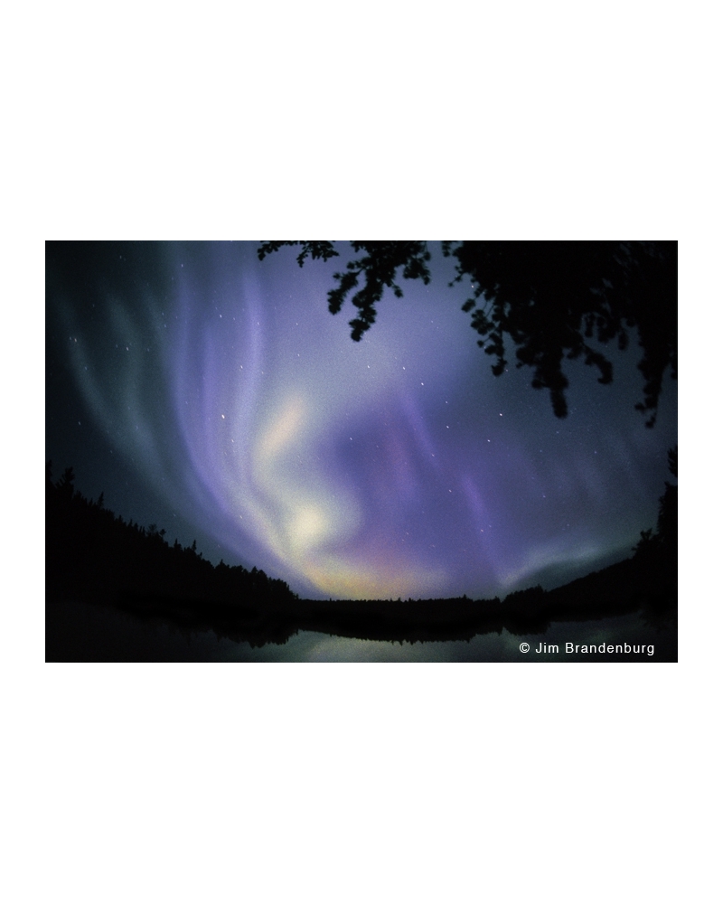 NW565 Aurora borealis
